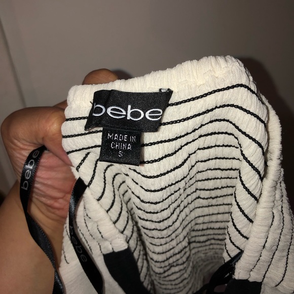 Bebe Silk Halter Top S - Picture 5 of 5